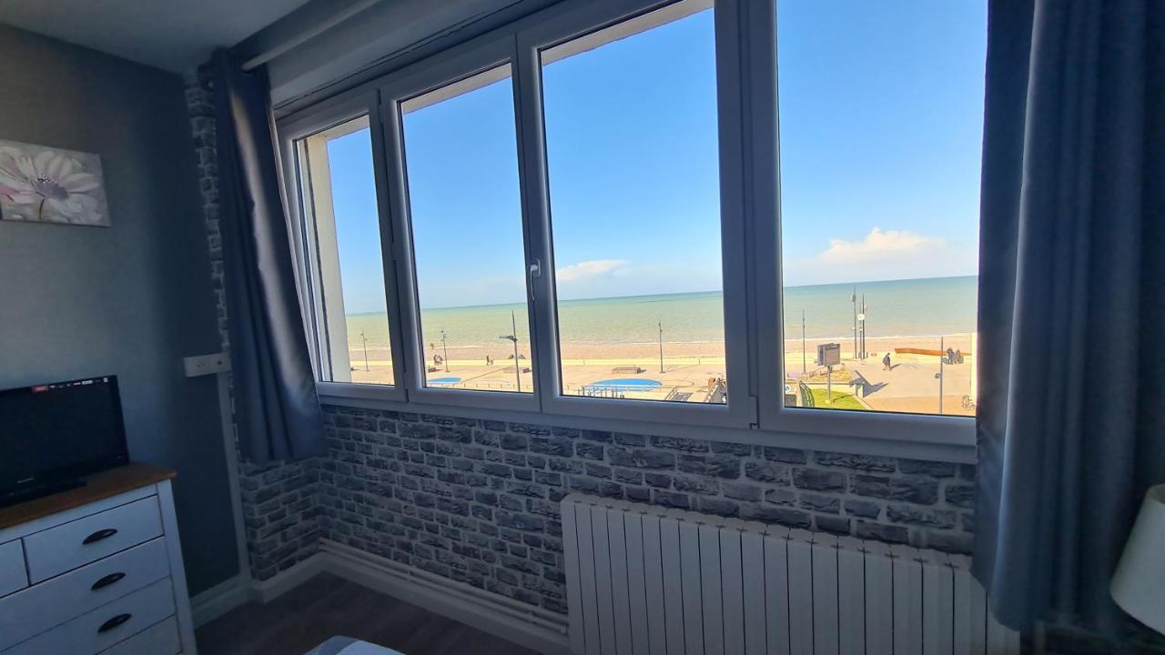 Residence Du Bord De Mer 9 Appartements Avec Une Vraie Vue Mer Le Tréport Exteriér fotografie