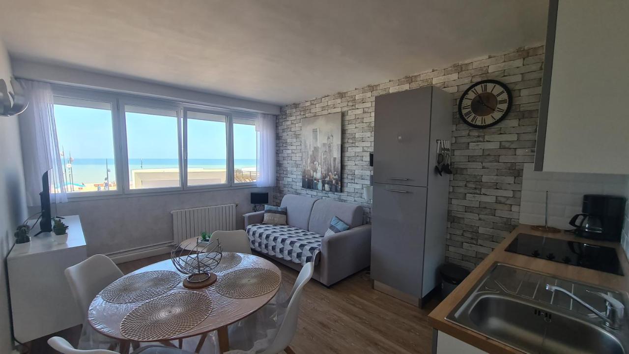 Residence Du Bord De Mer 9 Appartements Avec Une Vraie Vue Mer Le Tréport Exteriér fotografie