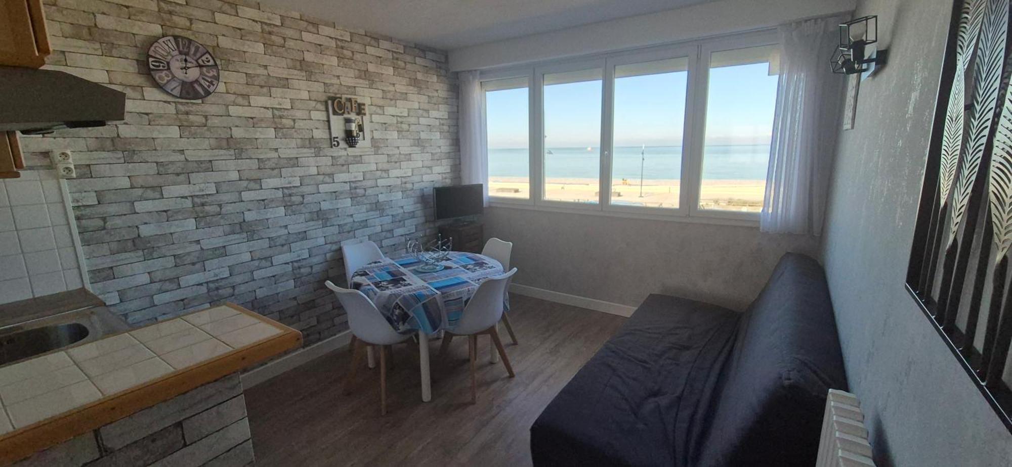 Residence Du Bord De Mer 9 Appartements Avec Une Vraie Vue Mer Le Tréport Exteriér fotografie