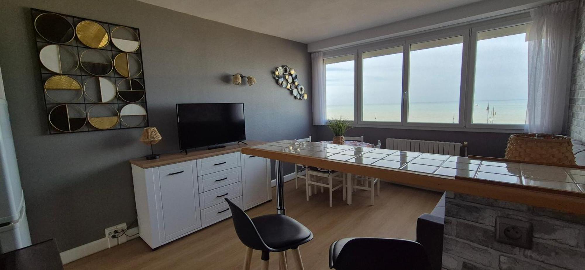 Residence Du Bord De Mer 9 Appartements Avec Une Vraie Vue Mer Le Tréport Exteriér fotografie